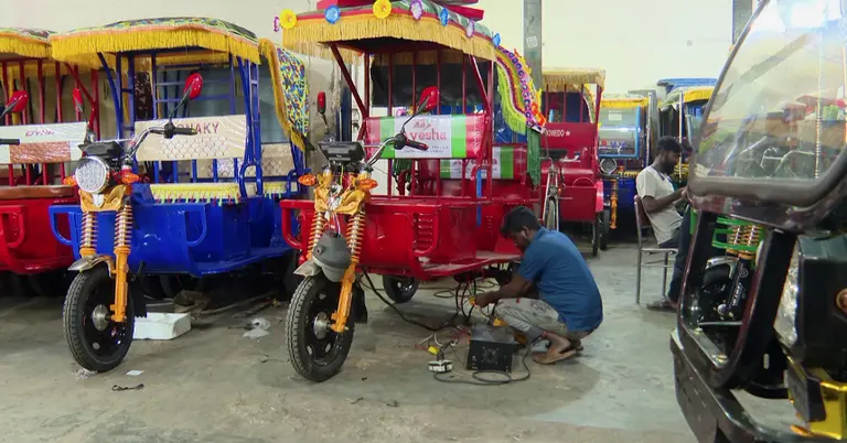 ব্যাটারিচালিত অটোরিকশা